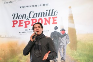 Andreas Lichtenberger (Don Camillo) | Foto: Anna-Tina Eberhard
